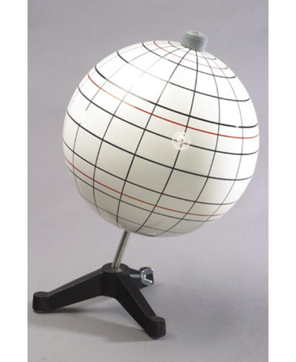Model globusa s označenim geografskim dužinama i širinama, sjevernom i južnom obratnicom i polarnim krugovima