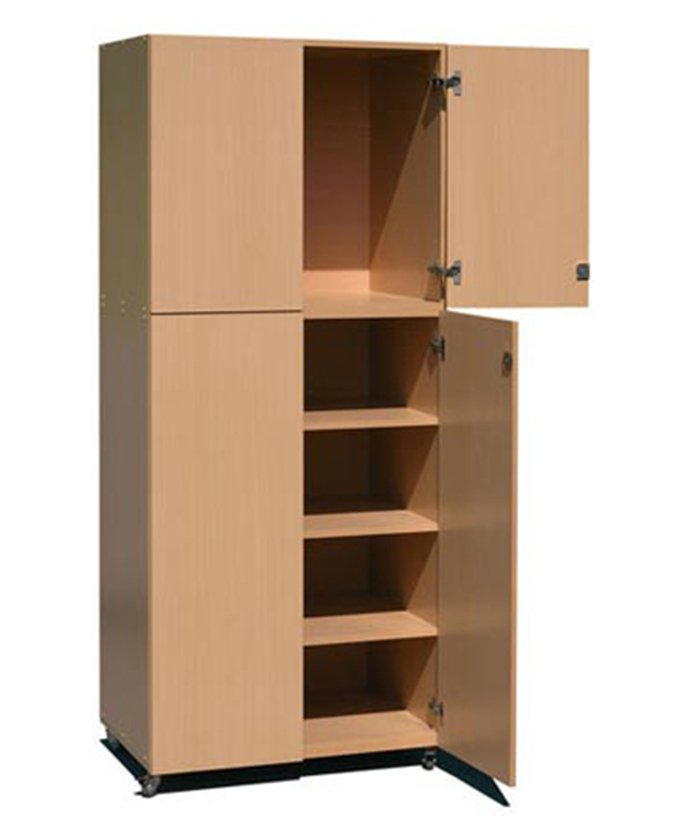 AV-ormar-na-kotacima